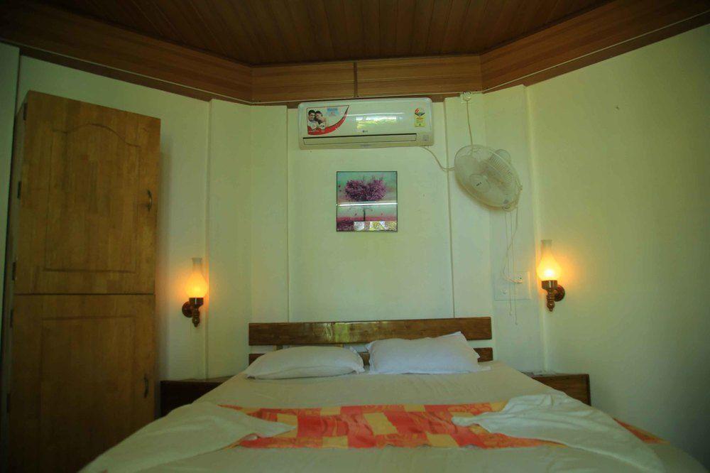 Woodhouse Beach Resort Varkala Luaran gambar